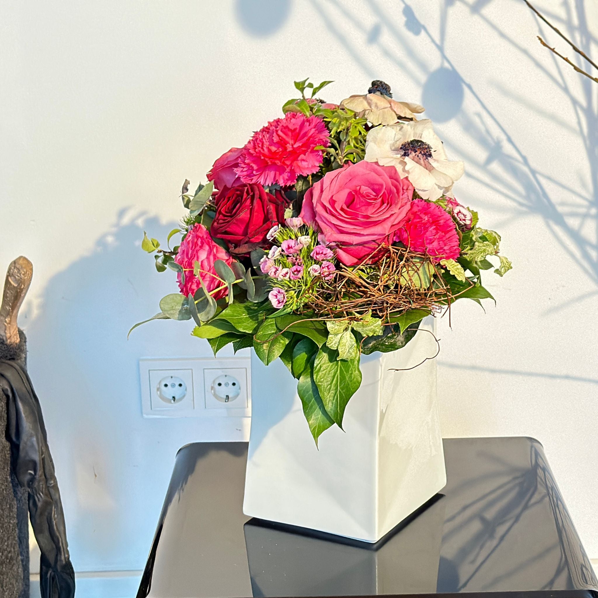 Vase Morph als eigenständige Porzellan-Skulptur und Kunstobjek